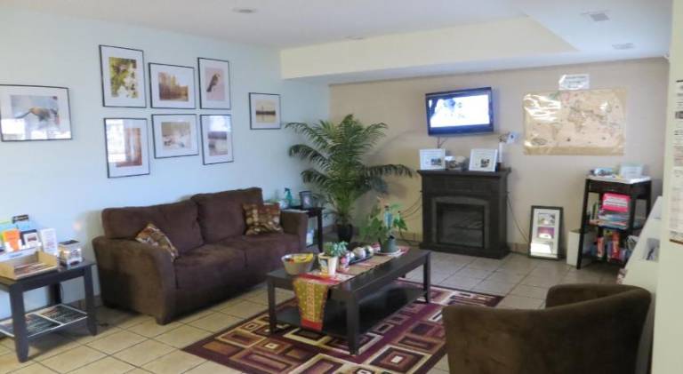 Shoreside Inn & Suites — photo 3