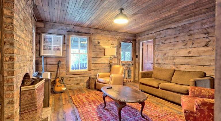 876 m&sup2; Ferienhaus