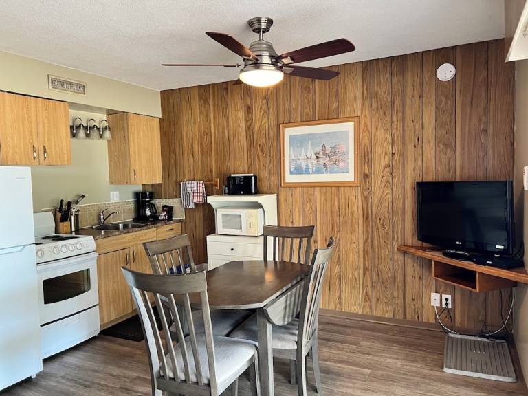 Motel  Qualicum Beach