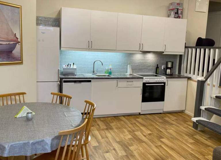 Vacation home with 3 rooms for 5 persons in Uddevalla