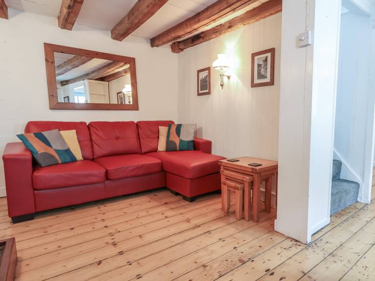 Cottage with terrace & garden | Beach view — photo 4