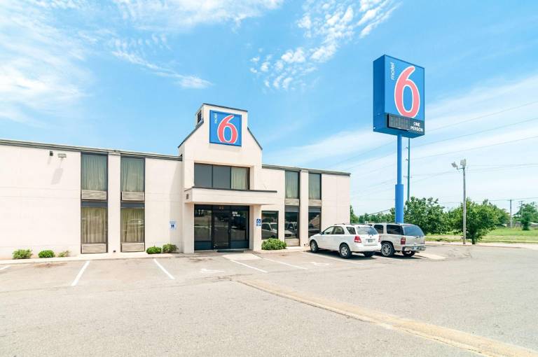 Motel 6 Oklahoma City, OK - South in Oklahoma City, OK