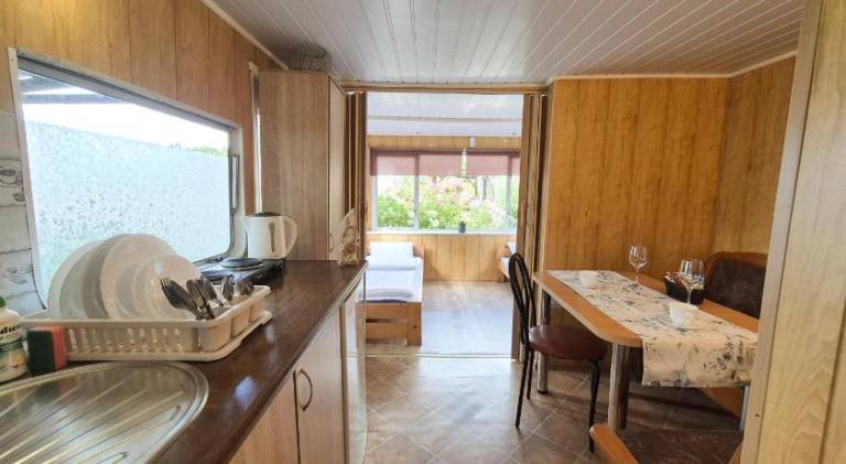 Lovely vacation home with yard, terrace & barbeque | Beach nearby | Pets are welcome — photo 5