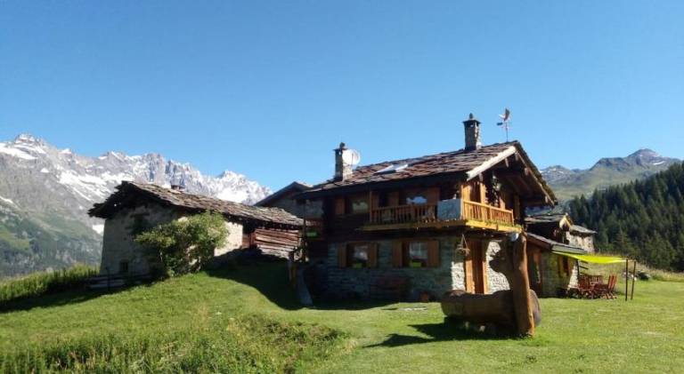 Chalet with 1 room for 2 persons in Valtournenche