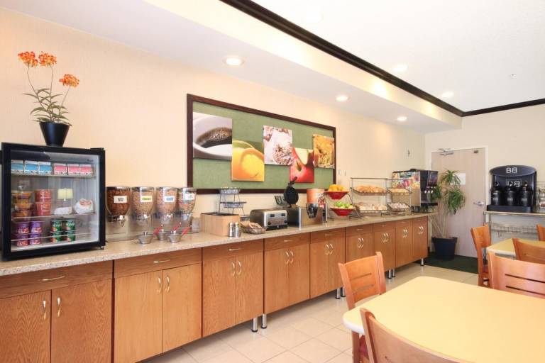 Baymont by Wyndham Coon Rapids in Coon Rapids, MN