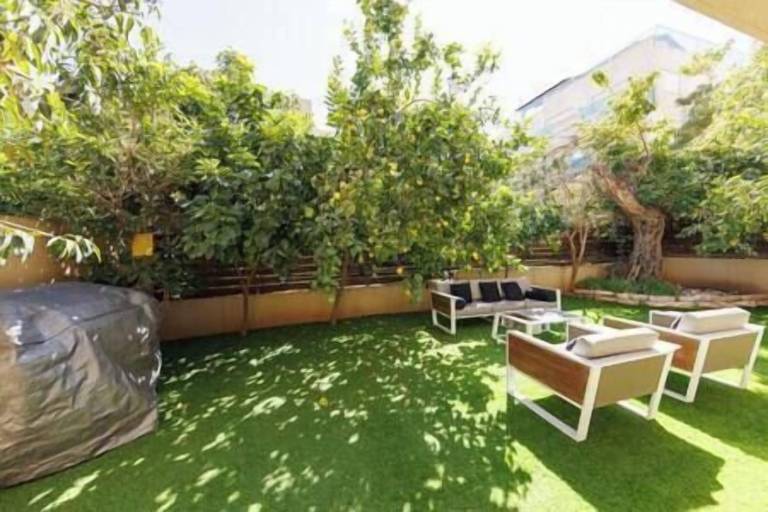 House Hod Hasharon