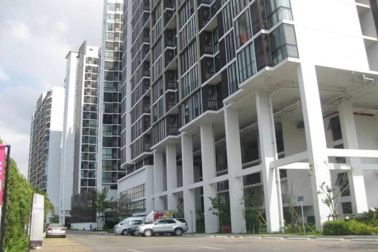Condo  Bang Na