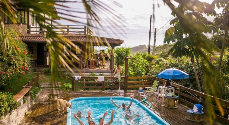Paraiso Hostel Praia do Rosa in Imbituba