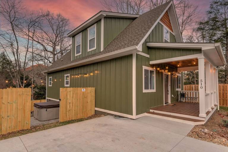 Cabin Black Mountain