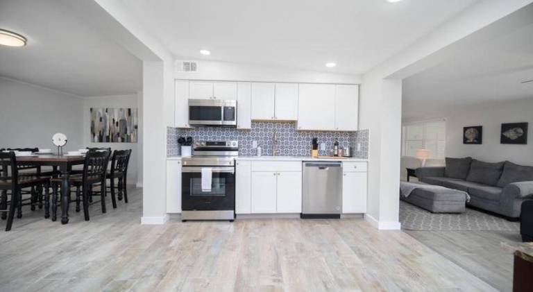 House with 4 rooms for 8 persons in Jacksonville, FL