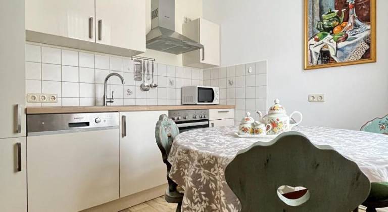 Rental apartment with 2 rooms for 6 persons — photo 2
