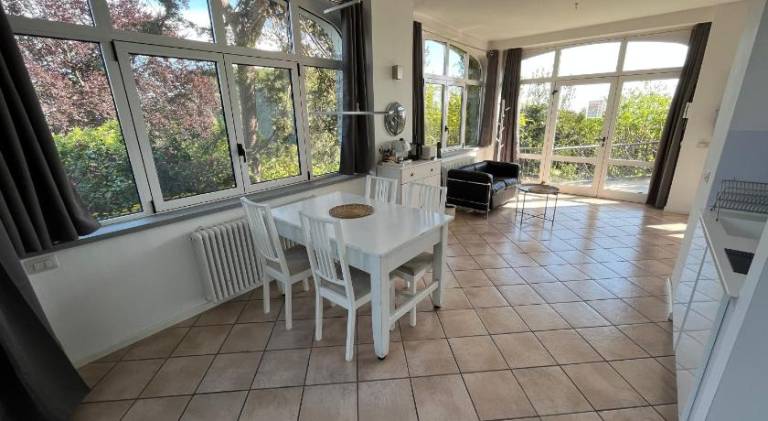 Holiday apartment with patio, barbecue & yard — photo 2