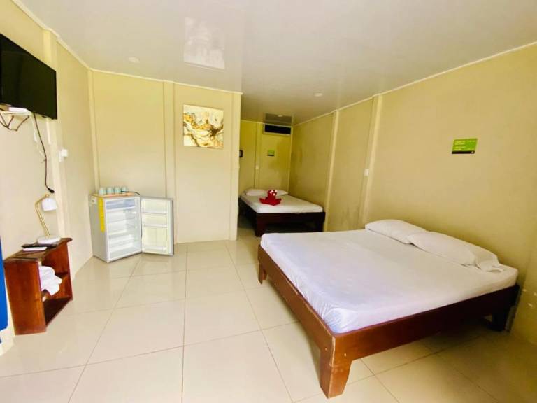 Family-friendly dedicated room with pool & terrace | Pool view | Pet-friendly — photo 4