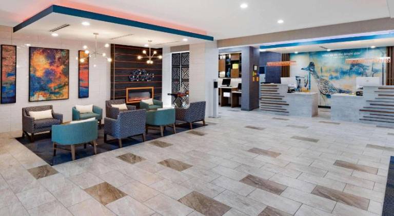 La Quinta Inn & Suites by Wyndham Fort Stockton Northeast — photo 2
