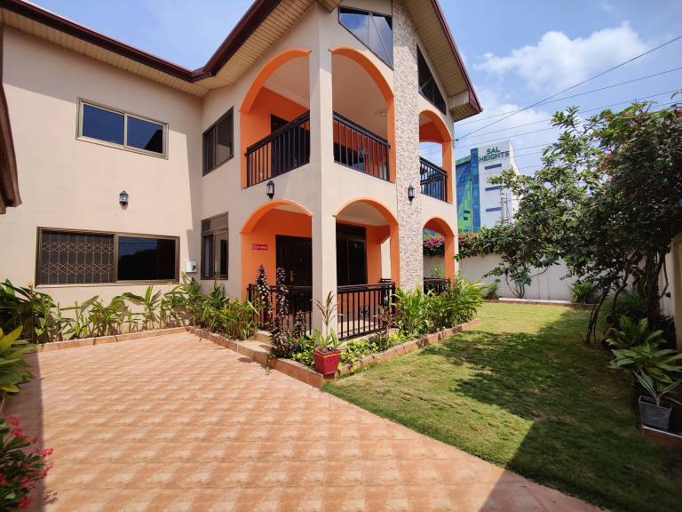 House Abelemkpe