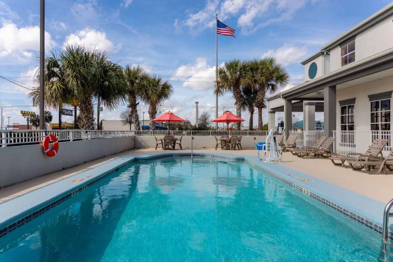 Baymont by Wyndham Marianna — photo 3