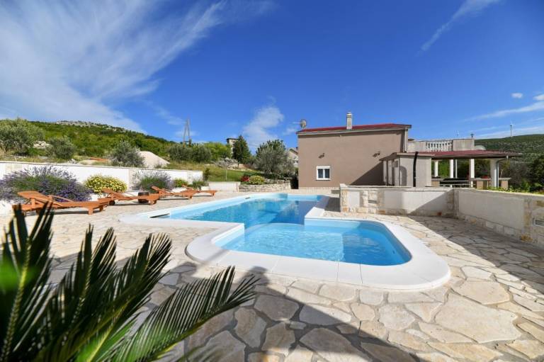 Villa Obrovac