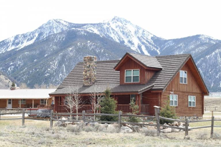 Lodge Cameron