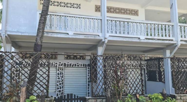 Charming rental apartment with terrace, BBQ & garden | Close to the beach | Perfect for remote work | Pet-friendly — photo 4