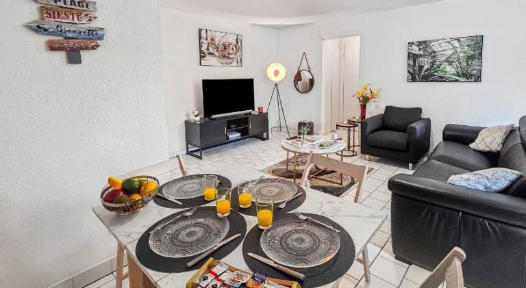 Holiday apartment | Close to the beach | Dogs allowed in Touques