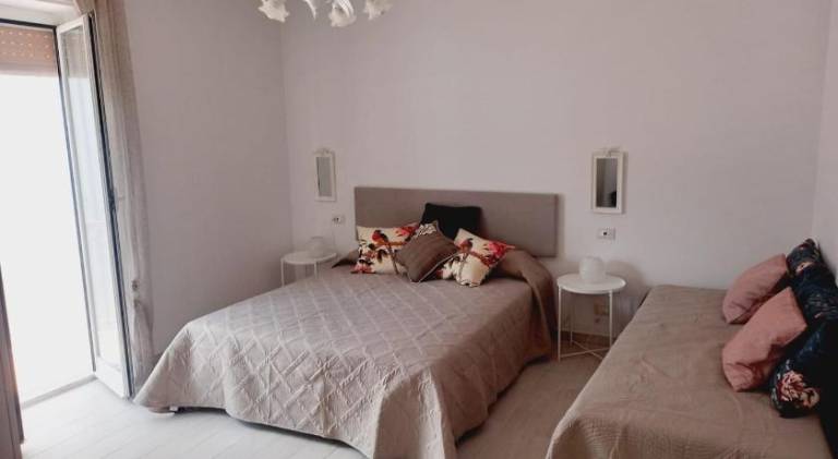 Apartment with 2 rooms for 4 persons in Diano Marina