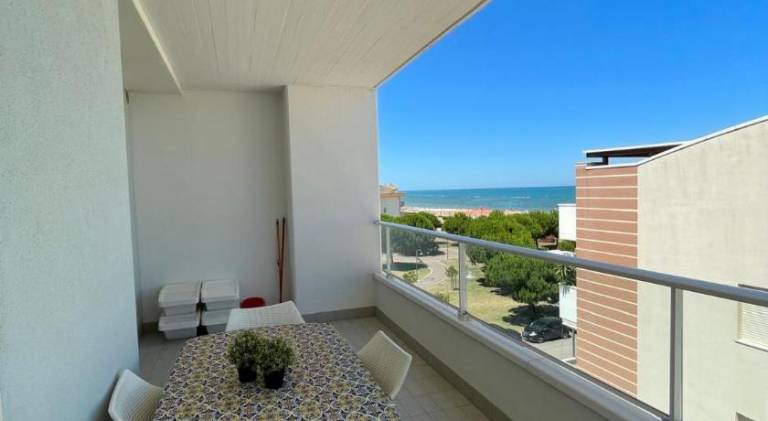 Holiday apartment with pool — photo 4