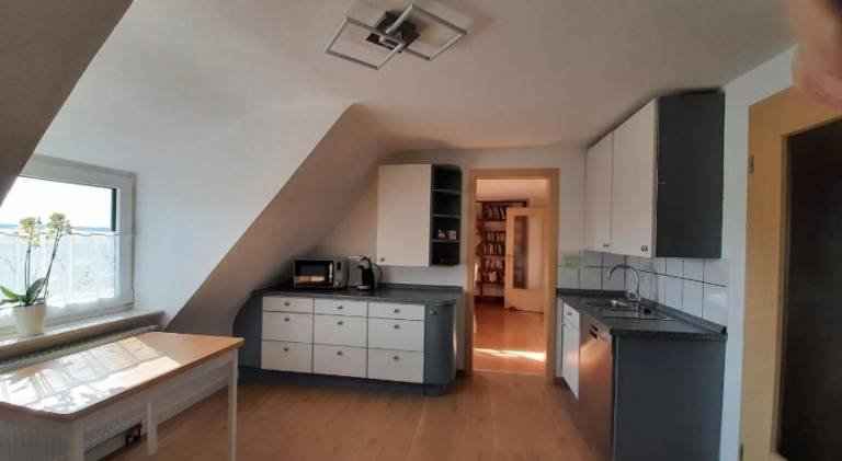Rental apartment with terrace & garden — photo 2