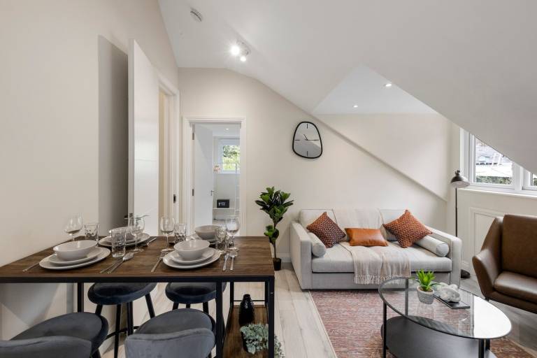 The Serene City Zen 1BR Sanctuary