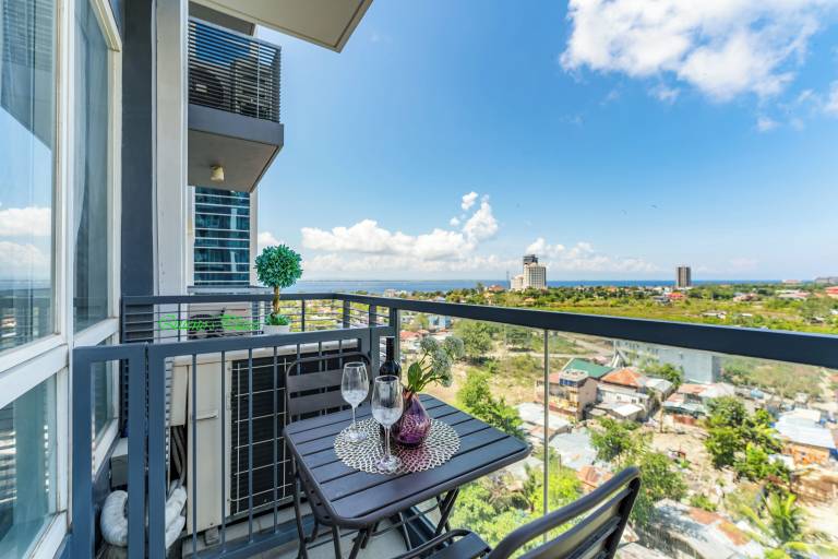Condo  Mactan