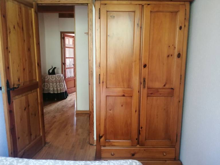 Rental apartment with yard — photo 4