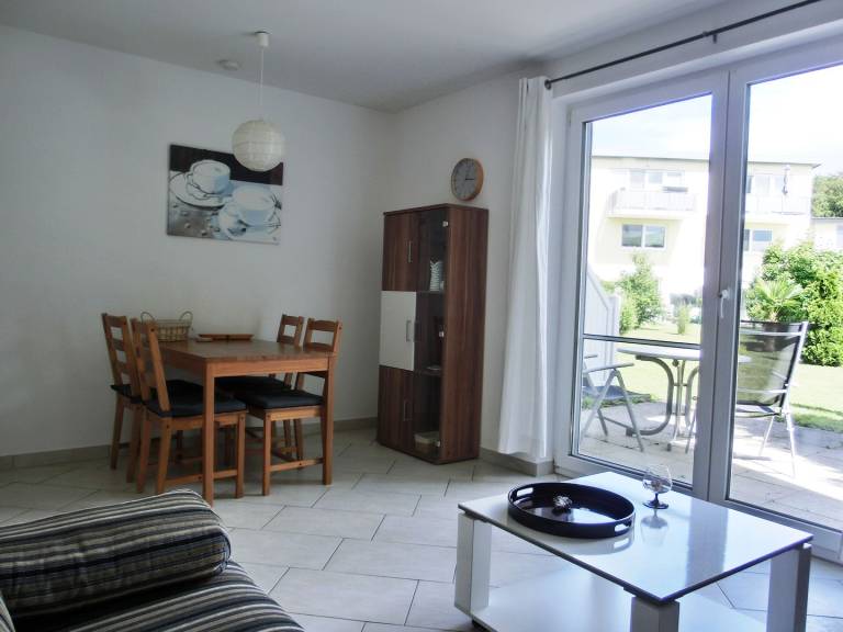2-Zimmer-Fewo mit WLAN mit Terrasse — photo 2