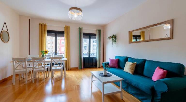 Center of Seville! Luxury apartment in Sevillian Manor House! — photo 2