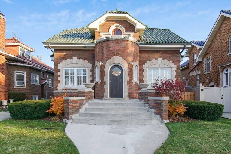 House  Berwyn