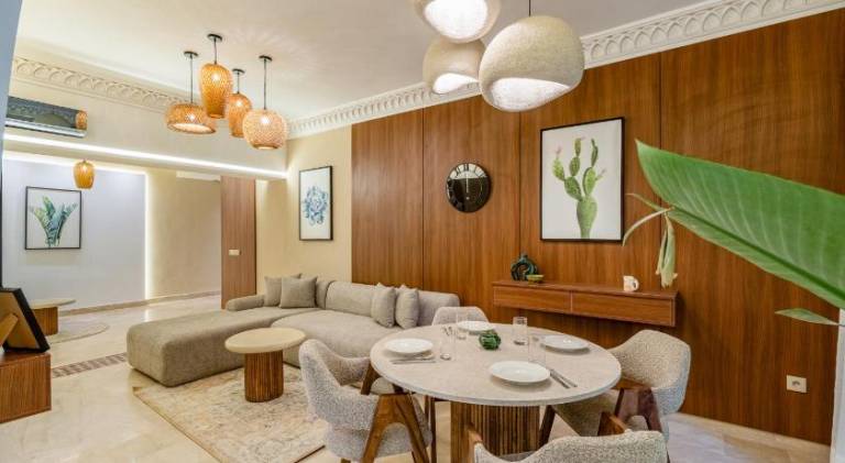 Luxury Apartment with Private Jacuzzi & Pool Central Marrakech — photo 3