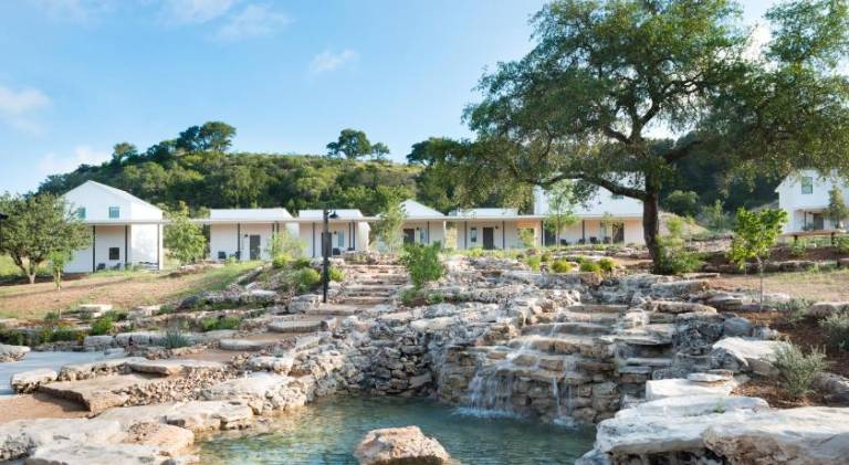 Farm with BBQ, garden & terrace in Fredericksburg, TX