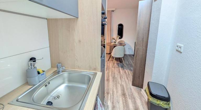 WESTERsuites - Cocoa - 1BR Zentral WLAN 2 Betten Kuche — photo 2