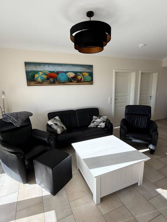 Modernes Apartment mit Balkon, Aufzug und Top-Ausstattung in bester Lage in Büsum — photo 2