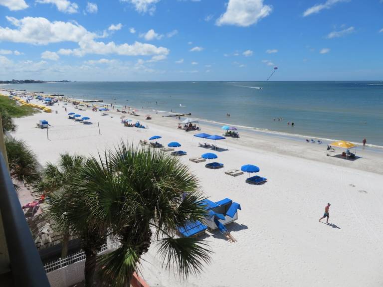 Condo Madeira Beach