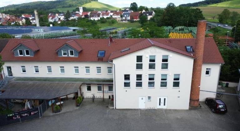 150 m&sup2; Apartment mit Hotelservice
