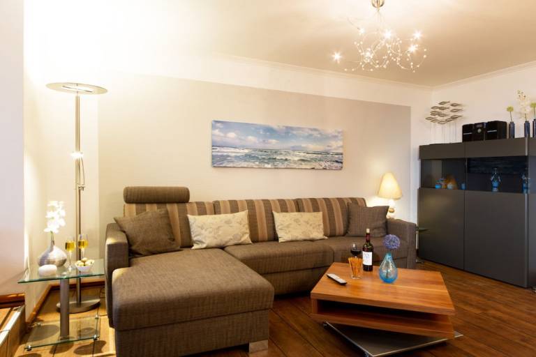 Fully equipped lovely vacation home with sauna | Close to the beach | Pets are welcome — photo 3