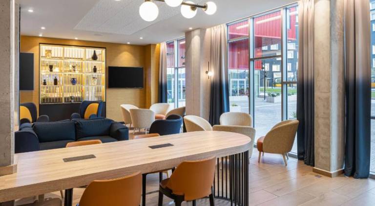 Courtyard by Marriott Paris Charles de Gaulle Central Airport — photo 4