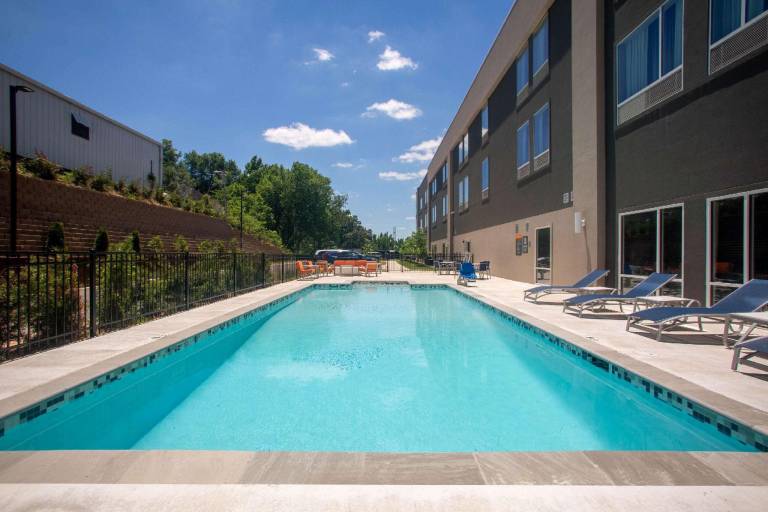 La Quinta Inn & Suites by Wyndham Oxford in Oxford, MS