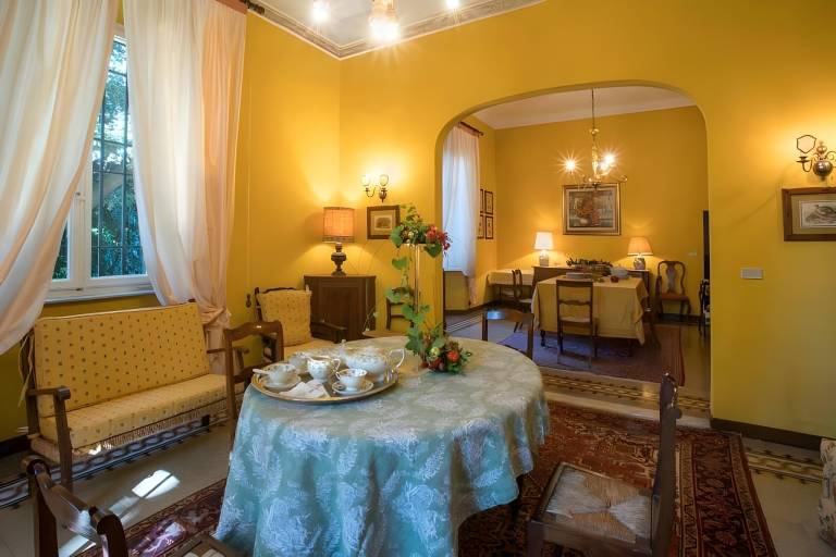 Apartment with garden & pool in San Giuliano Terme