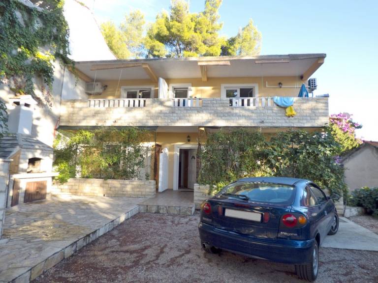 Ferienwohnung in Ivan Dolac, Zavala für max. 3 Personen Ferienwohnung in Ivan Dolac, Zavala für max. 3 Personen