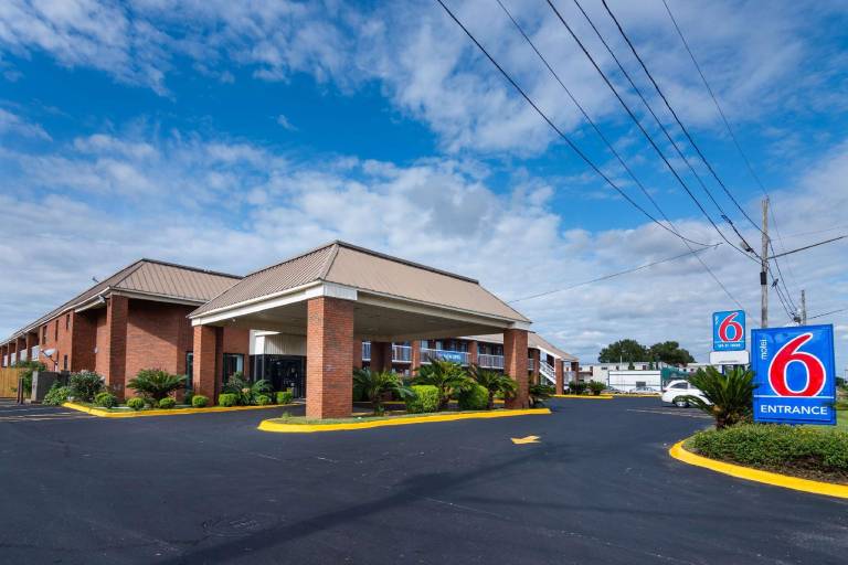 Motel 6 Montgomery, AL - Coliseum — photo 4