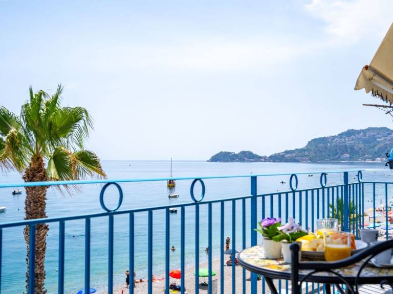 Appartamento vacanza Letojanni