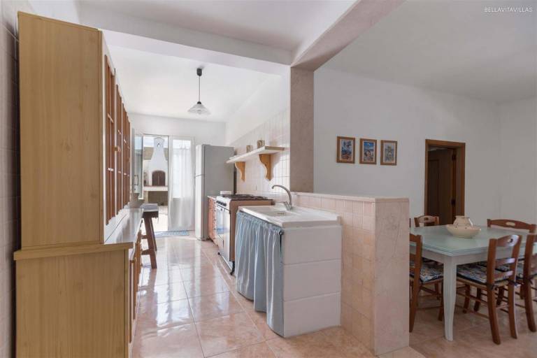 Apartment with garden — photo 2