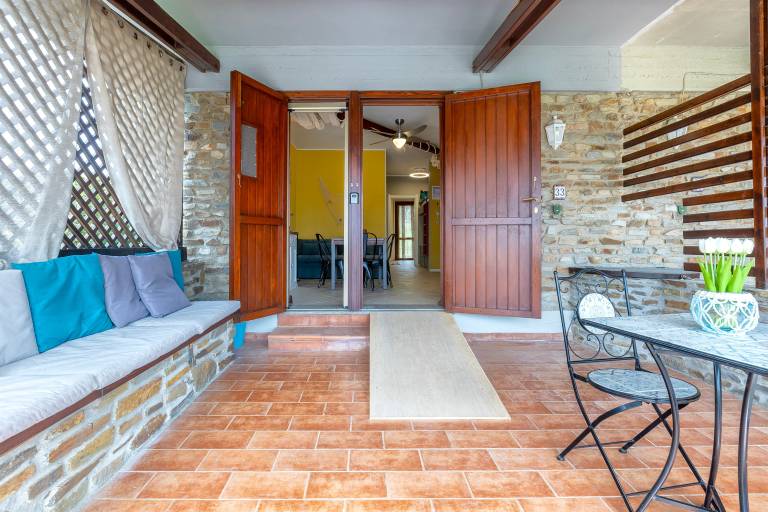 Holiday Home 'Fiamma' with Sea View, Private Terrace and Air Conditioning — photo 5
