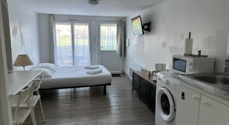 Apartment | Pet-friendly — photo 2