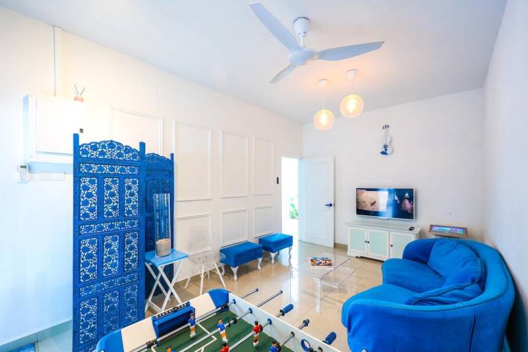 Vacation home with pool & BBQ — photo 2